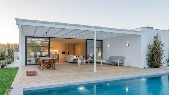 Pool i villaträdgård – elförbrukning för pool i Sverige